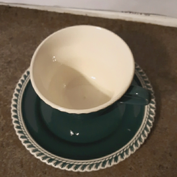 Harkerware Corinthian cup & saucer - Picture 2 of 7